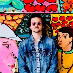 Meet your Posher, Thomas